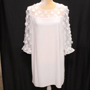 NWT CeCe Long Sleeve Mixed Media Clover Clip Dress